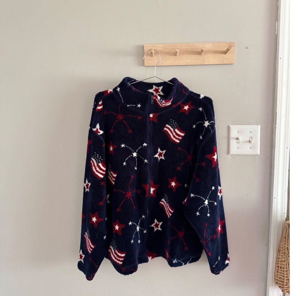 vintage Mandal bay festive zip-up